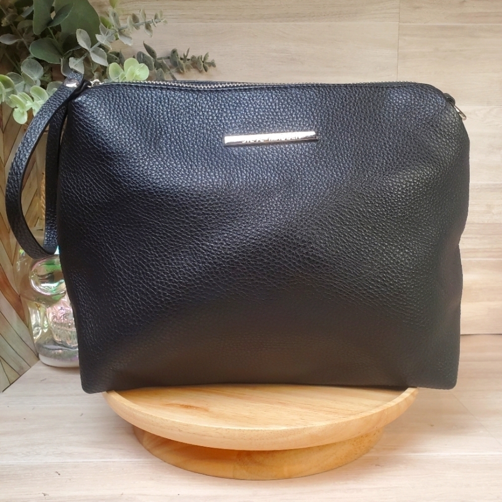 Steve Madden Black Pebble Leather Clutch Purse Medium Travel Bag
